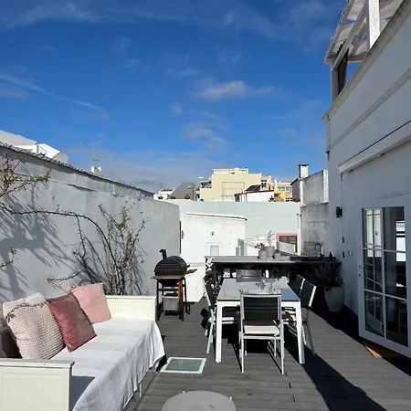 Casa De Poseidon House With 3 Bright Bedrooms And Large Terrace بيت للعطل